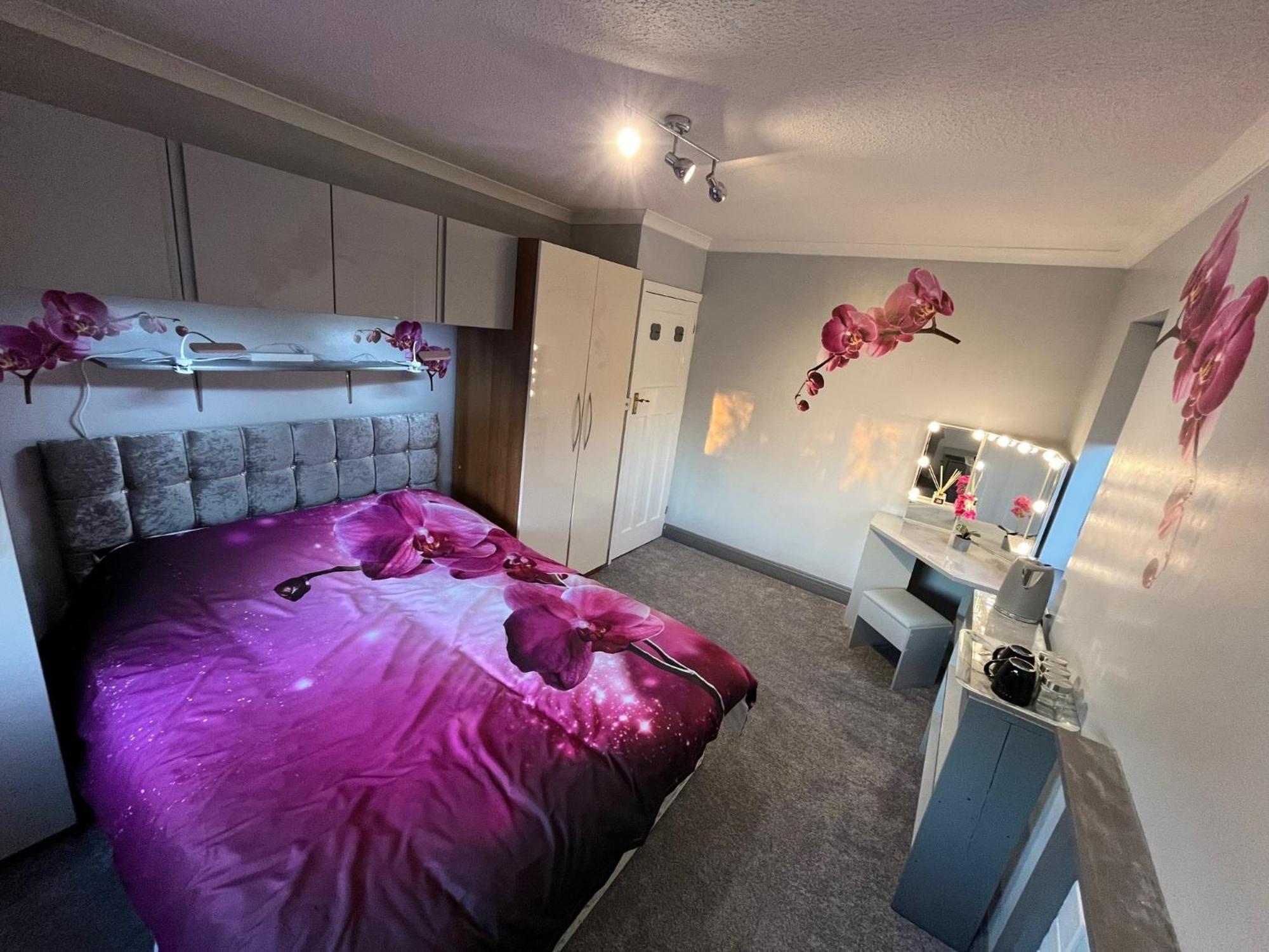 Willow Ridge - A Large Country House With 3 Rental Rooms Clutton Extérieur photo